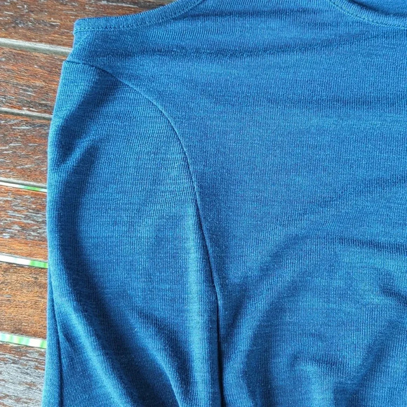 Tank top - Picture 2 of 13